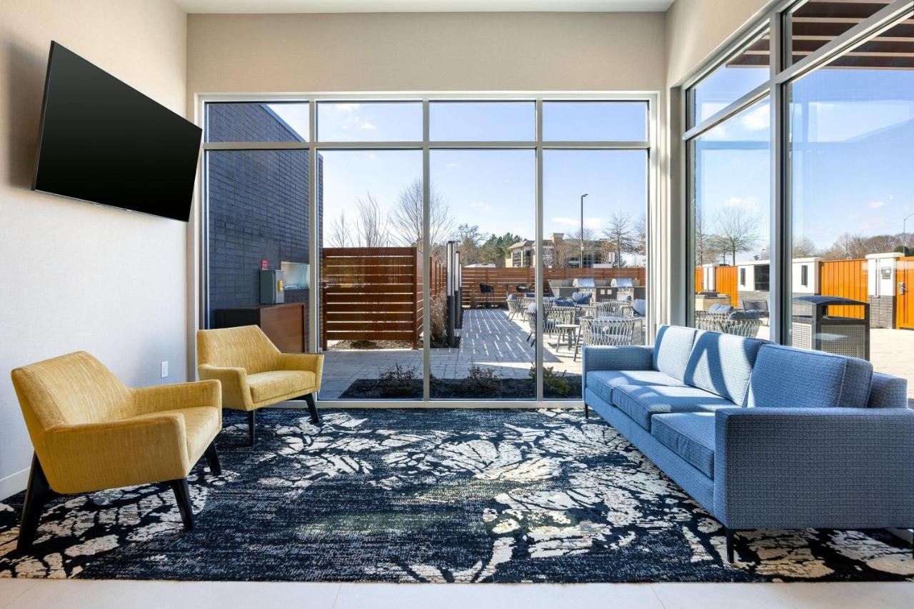 Towneplace Suites By Marriott Canton Riverstone Parkway Exterior photo
