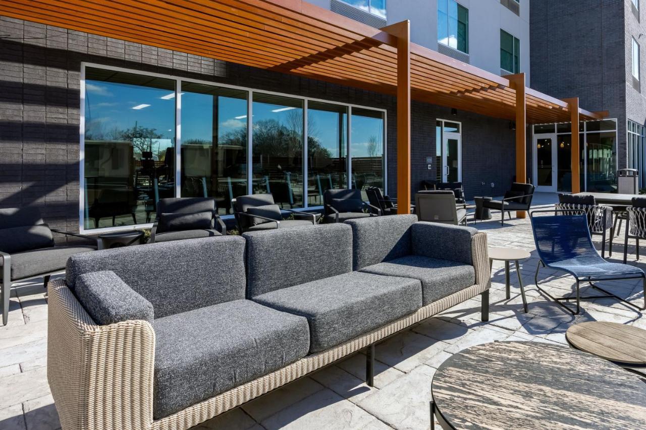 Towneplace Suites By Marriott Canton Riverstone Parkway Exterior photo