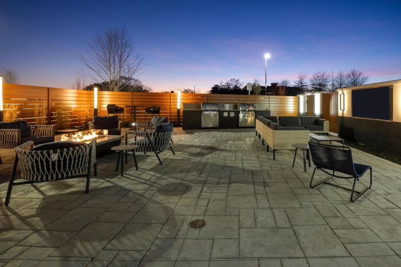 Towneplace Suites By Marriott Canton Riverstone Parkway Exterior photo