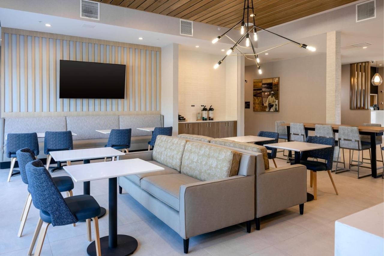 Towneplace Suites By Marriott Canton Riverstone Parkway Exterior photo