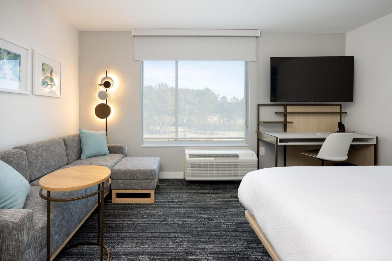 Towneplace Suites By Marriott Canton Riverstone Parkway Exterior photo